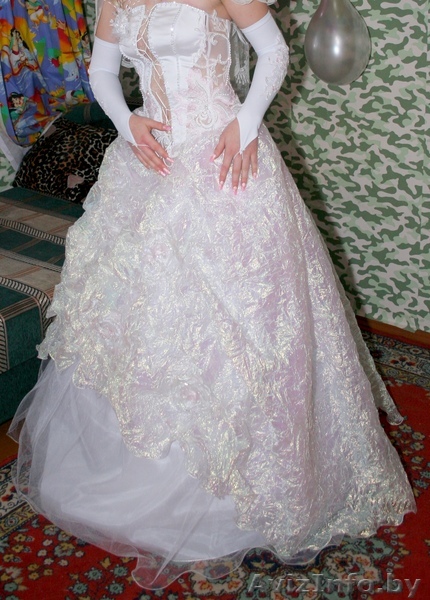 Продам красивое свадебное платье - Изображение #1, Объявление #46238