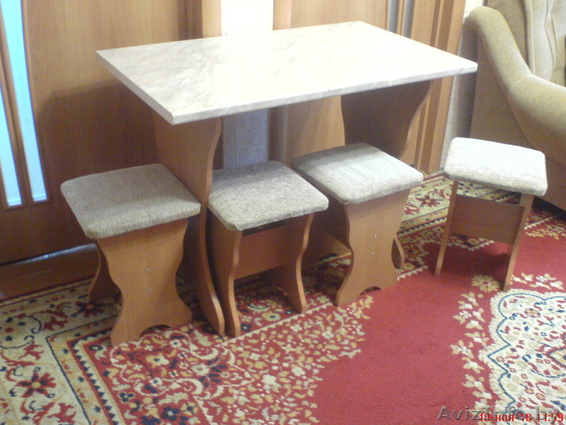 Продам стол кухонный  с  табуретками - Изображение #1, Объявление #181326