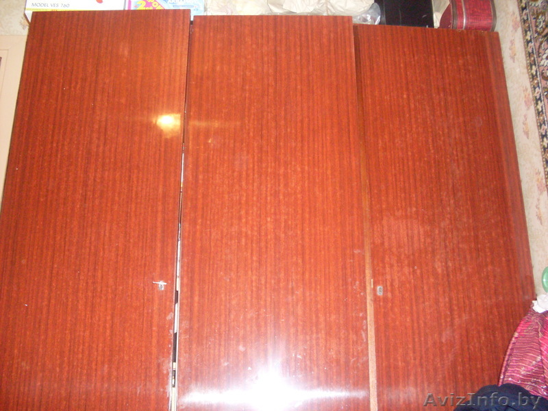 ПРОДАЕТСЯ ШКАФ Б\У ДЕШЕВО В ХОРОШЕМ СОСТОЯНИИ - Изображение #1, Объявление #238921