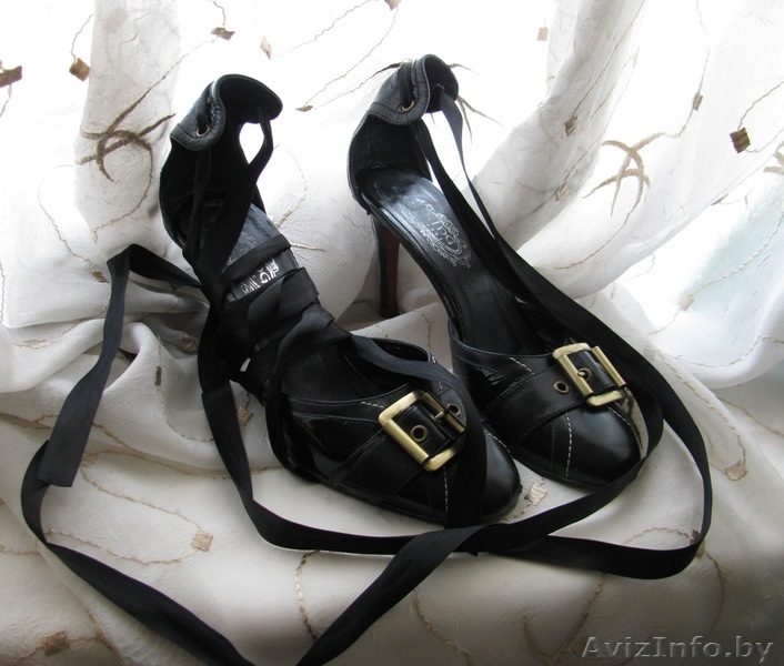 Туфли King. Чёрные, с лентами и медной пряжкой - Изображение #1, Объявление #259461