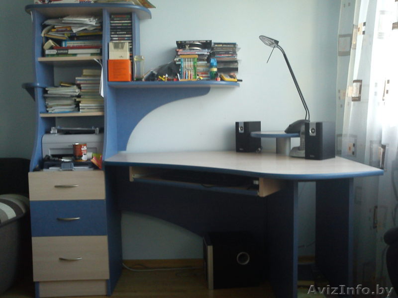 Продам угловой стол б/у - Изображение #1, Объявление #340990