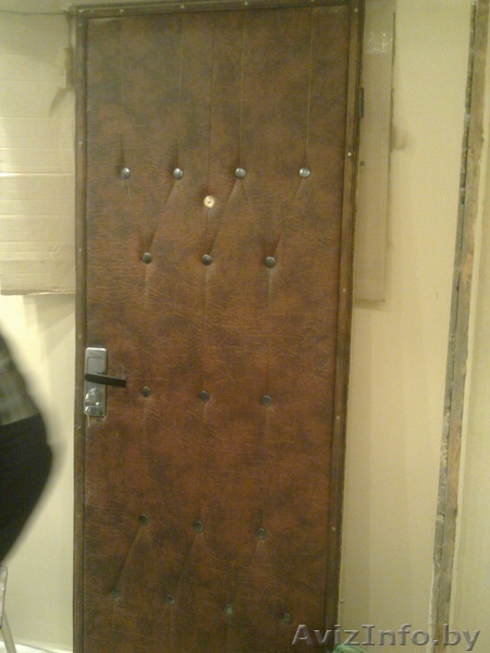 Дверь б/у деревянная/кож/зам - Изображение #1, Объявление #486310