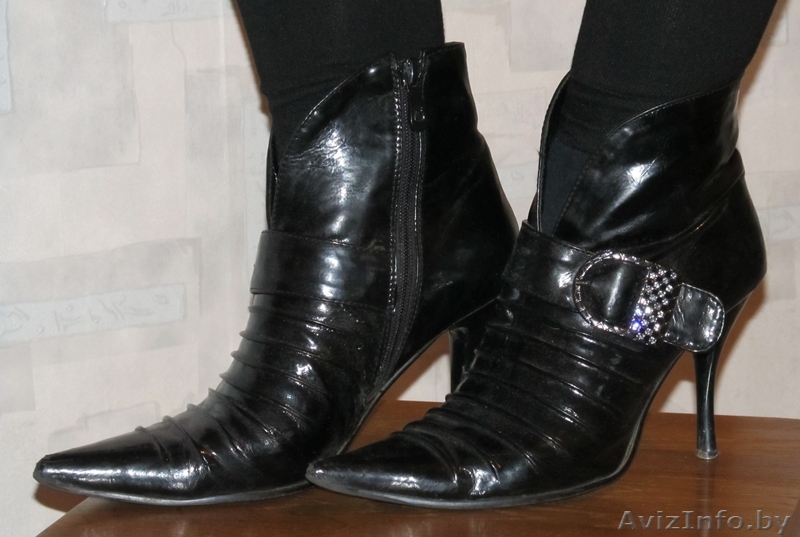 Продам ботинки лаковые иск.кожа 37 р. - Изображение #1, Объявление #602543