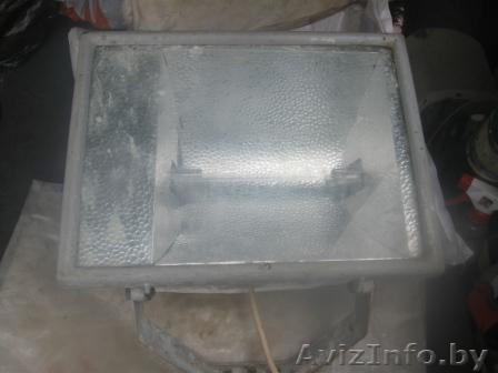 Продам Прожектор галогеновый (1000 Вт) - Изображение #1, Объявление #649243