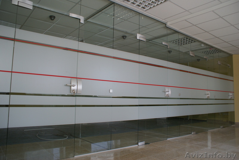 Занимаемся монтажом и изготовлением перегородок из закалённого стекла и другое - Изображение #1, Объявление #853290