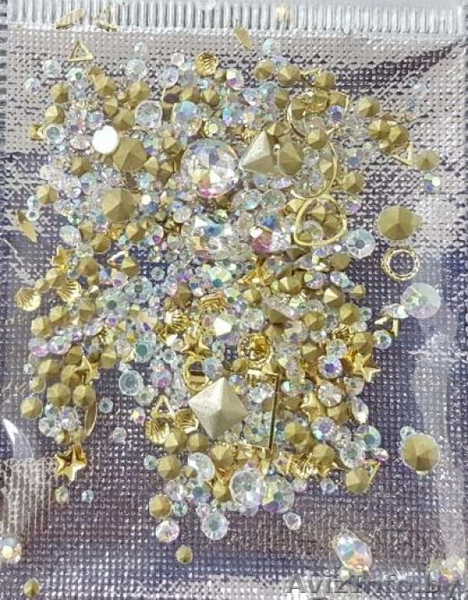 Стразы и металлические фигурки для дизайна  - Изображение #1, Объявление #1604432