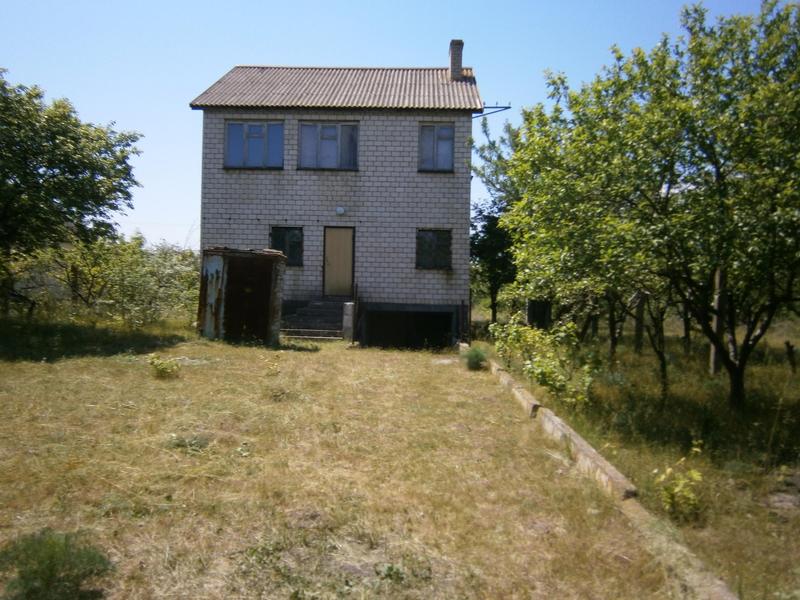 Продам 2-этажный дом в курортном районе Одесской области Каролино Бугаз  - Изображение #1, Объявление #1648213