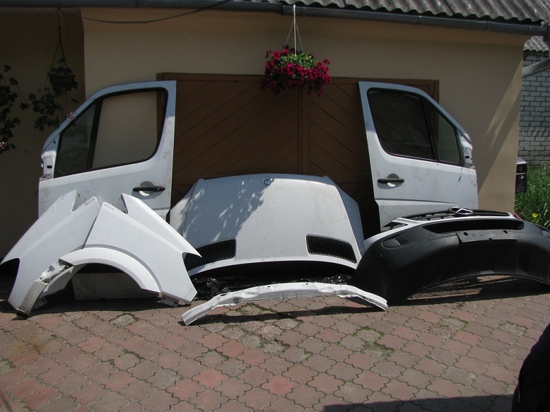 Мерседес Спринтер (кузовные автозапчасти) - Изображение #1, Объявление #1654392