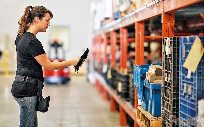 Рабочий склада мужчины и щенщины - Изображение #1, Объявление #1666597