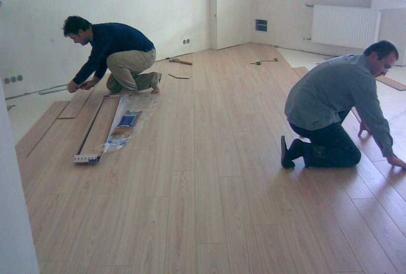 Укладка ламината, настил линолеума - Изображение #1, Объявление #1669061