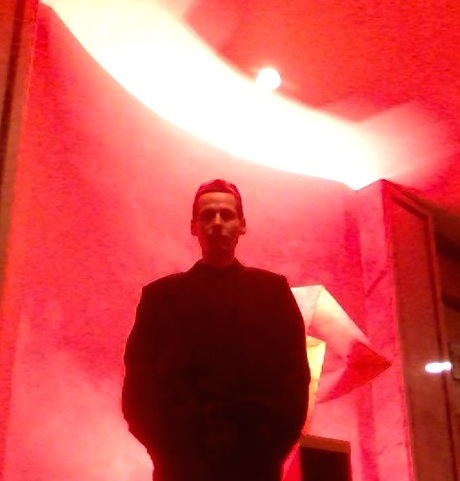 Ищу работу в охране желательно за границей - Изображение #1, Объявление #1665351