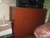 Продам стол-книгу, табуретки, люсту, мойку. Срочно! - Изображение #1, Объявление #46858