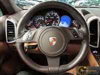 Porsche Cayenne Turbo, зеленый мет., на заказ - Изображение #8, Объявление #912447