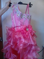 платье праздничное   эффектное кораловое блестящее - Изображение #3, Объявление #1350501