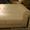 Продается кожаный диван (новый)