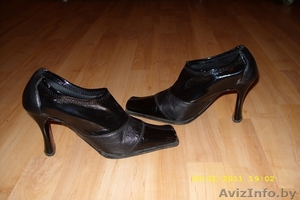 Обувь женская б/у, хорошая, фото прилагается - Изображение #1, Объявление #205126