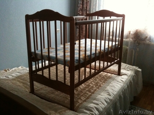Кроватка новая  для новорожденного ребенка, деревянная, с маятником, с новым кок - Изображение #1, Объявление #230330
