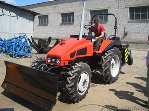 Продается трактор  ВТЗ-2432А с оборудованием уборочным - Изображение #2, Объявление #302803