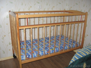 Продается детская кроватка в отличном состоянии с кокосовым матрасом - Изображение #3, Объявление #613668