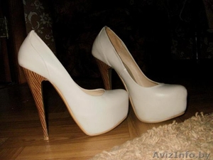 Продам  великолепные женские туфли - Изображение #1, Объявление #752098
