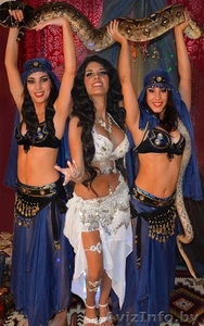 Шоу-Спектакль со змеями, на ваш праздник с иранской укратительницей змей - Изображение #1, Объявление #1181727