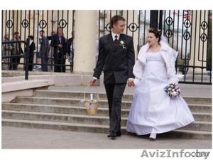 свадебные платья невесты и костюмы  жениха  - Изображение #4, Объявление #1292891