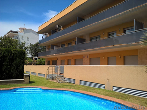 Недорогие квартиры нового комплекса с бассейном на побережье Коста Дорада - Изображение #1, Объявление #1449156