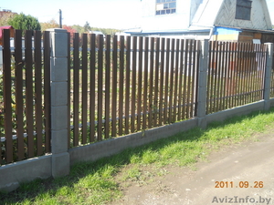 Забор с бетонными евростолбами кубик с имитацией фундамента минск - Изображение #1, Объявление #1481543