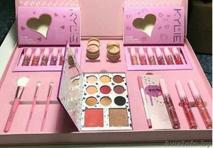 Подарочный набор для макияжа Kylie I Want It All - Изображение #2, Объявление #1613515