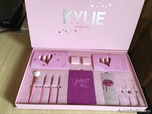 Подарочный набор для макияжа Kylie I Want It All - Изображение #4, Объявление #1613515