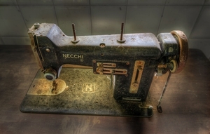 Ремонт швейных машин и оверлоков на дому заказчика в минске - Изображение #1, Объявление #1664194
