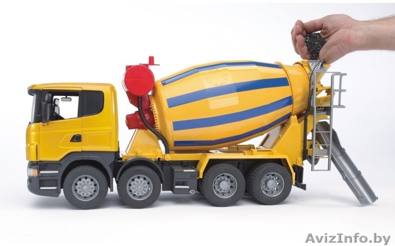 Made in Germany! Детские машинки, тракторы, техника к НГ! Выбор огромный! - Изображение #1, Объявление #1352241