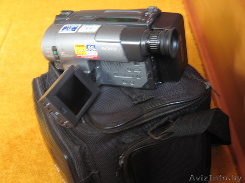 продам видео камеру с раскладным экраном - Изображение #1, Объявление #52188