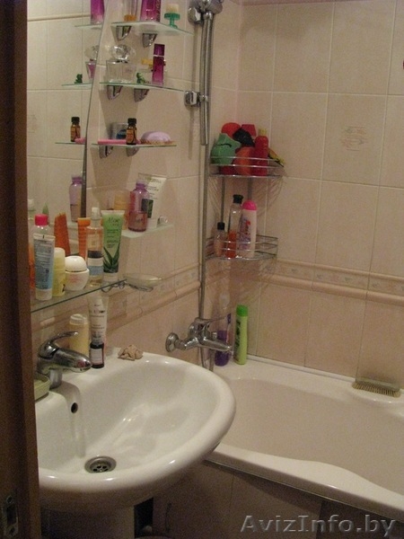 продаю 2 комн.квартиру с евроремонтом -юго запад .рафиева.не агенство!!!  - Изображение #4, Объявление #73294