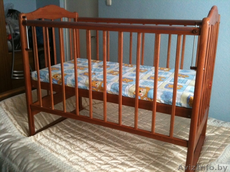 Кроватка новая  для новорожденного ребенка, деревянная, с маятником, с новым кок - Изображение #2, Объявление #230330