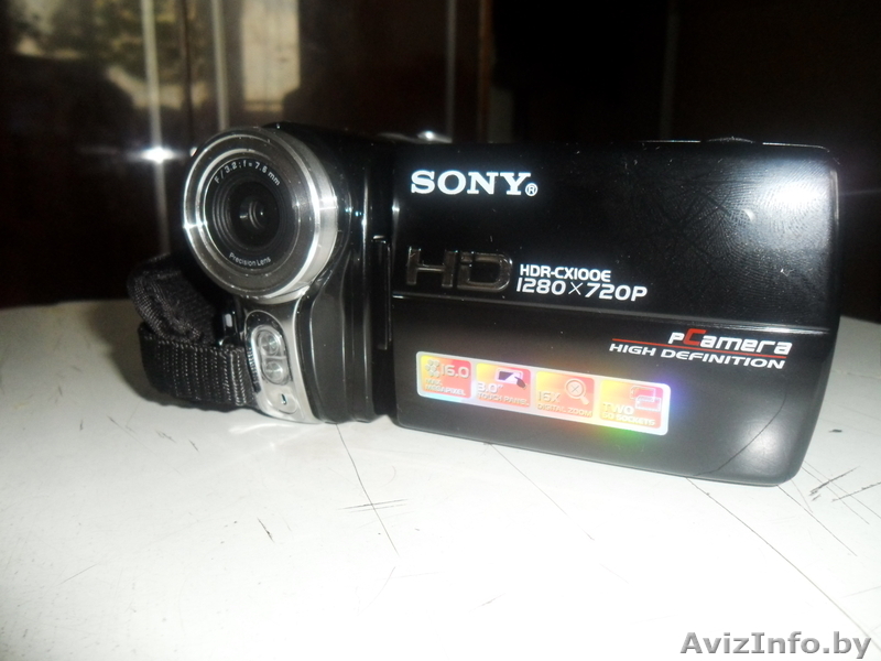 Продается видеокамера - Изображение #1, Объявление #329604