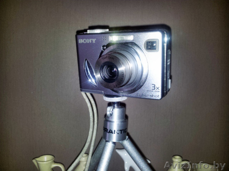 цифровой фотоаппарат Sony Cyber-shot  - Изображение #7, Объявление #340228