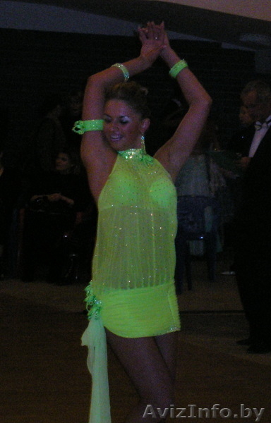 Продаётся красивое танцевальное платье (латина) - Изображение #1, Объявление #465775