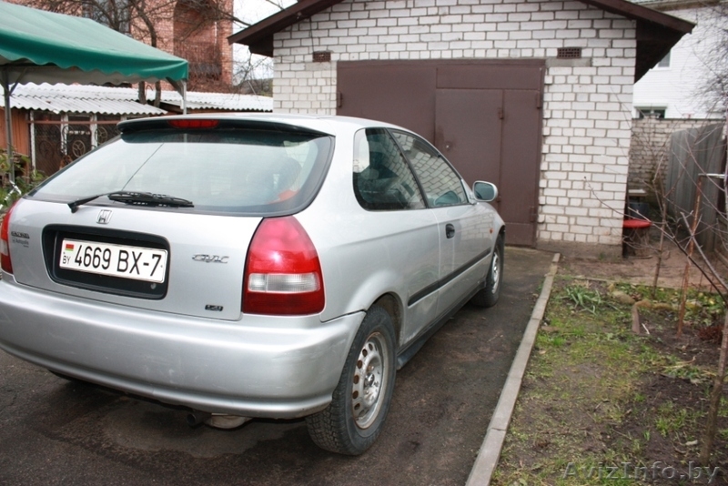 Хонда Цивик серебристый металик г.в1999 12 мес. 1400см3 бензин     - Изображение #1, Объявление #504211