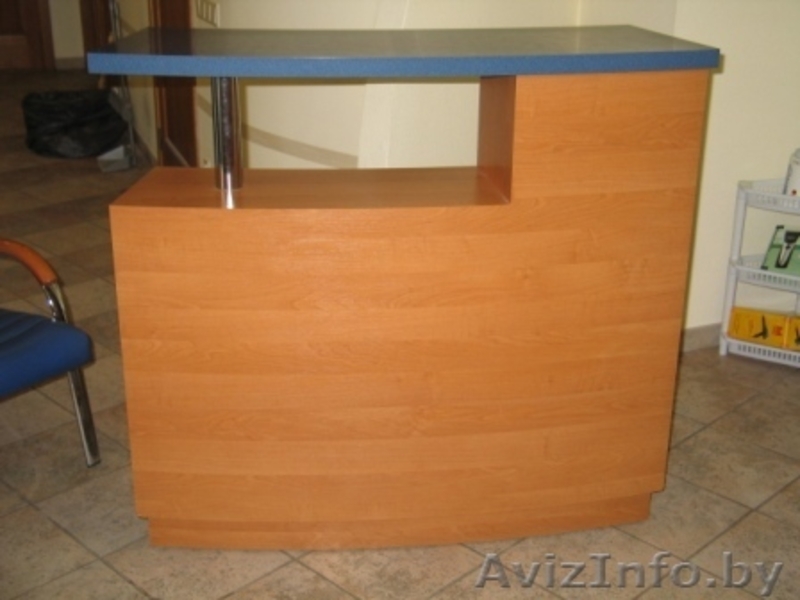 стойка администратора, стол для администратора срочно, недорого.  - Изображение #1, Объявление #548522