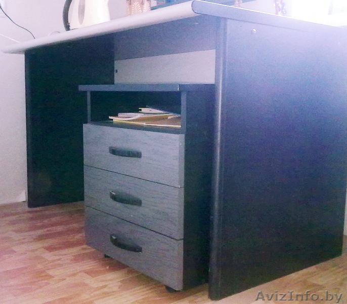 Два шкафа и стол для учебы или работы - Изображение #3, Объявление #752105