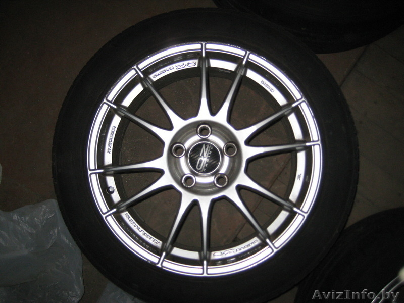 Продам 4 литых диска R17 (Италия) с летней резиной Yokohama - Изображение #1, Объявление #822999