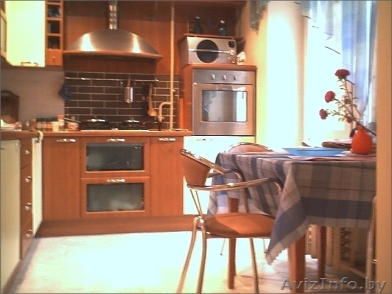 Продаю 3-х комнатную квартиру по ул.Мельникайте-5 Кирпичный дом,2 этаж 5 эт.дома - Изображение #4, Объявление #852031