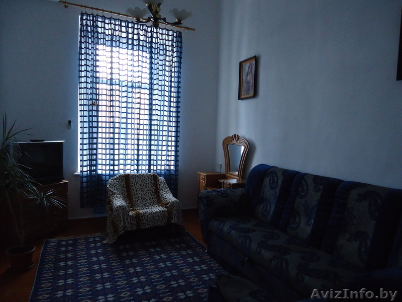 Сдаю 2-х ком. кв. на 2-м этаже ул.Революции, г.Евпатория, Крым - Изображение #5, Объявление #927689