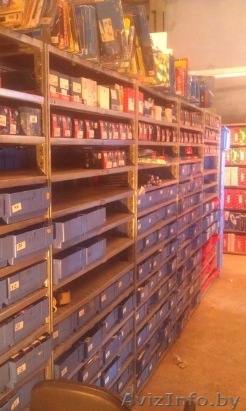 Продаю откамплектованный склад/магазин оригинальных, новых автозапчистей, лехков - Изображение #1, Объявление #985683