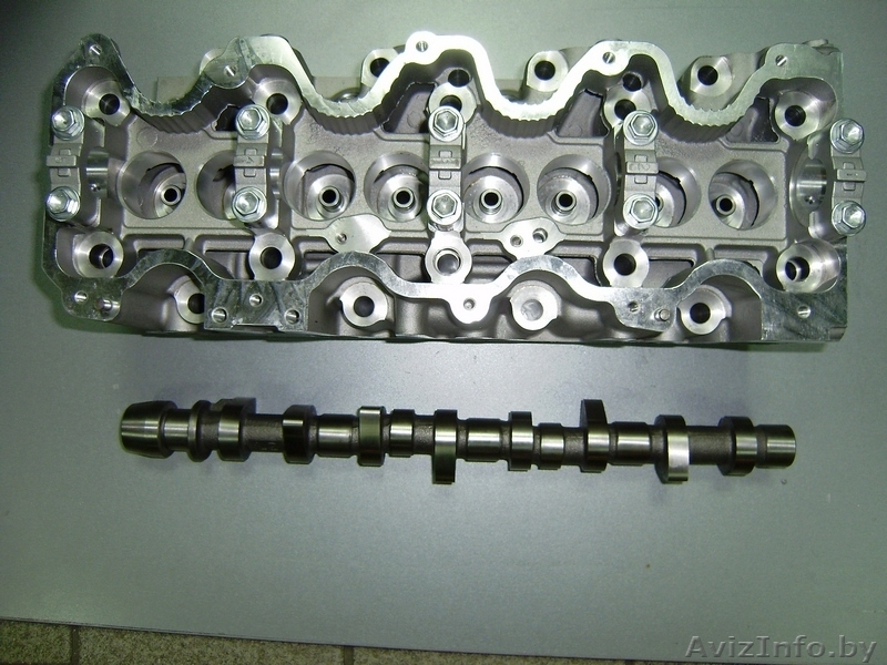 Toyota Avensis 2.0 TD головка блока - Изображение #1, Объявление #1118216