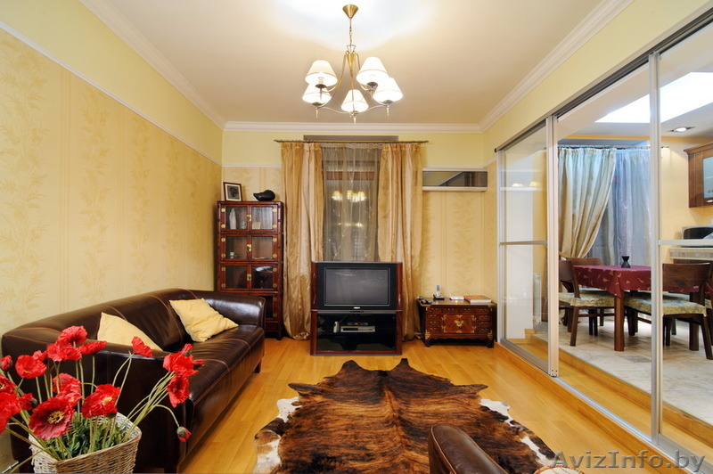 На сутки. Двухкомнатный люкс на Городском валу д.10 - Изображение #1, Объявление #1308081