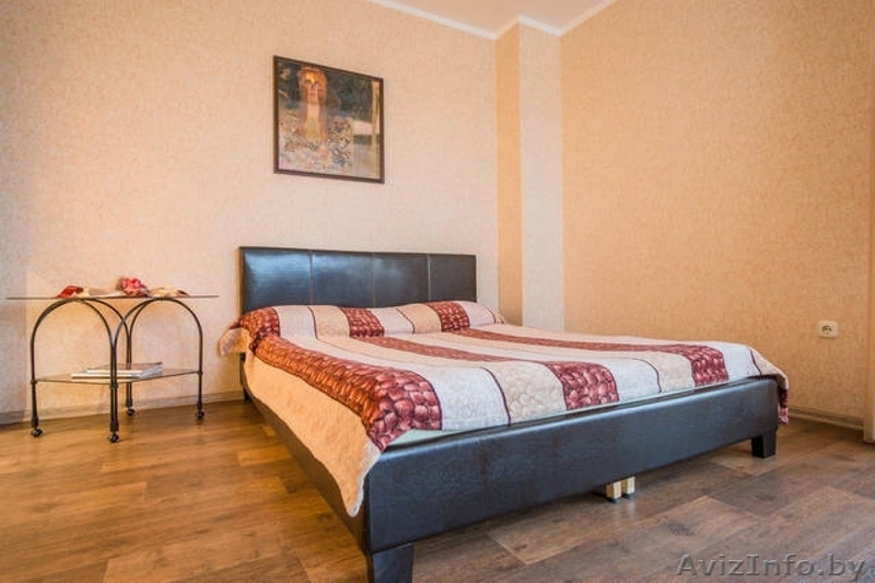 СДАМ НА СУТКИ просторную 1 комнатную квартиру в новом доме  - Изображение #4, Объявление #906620