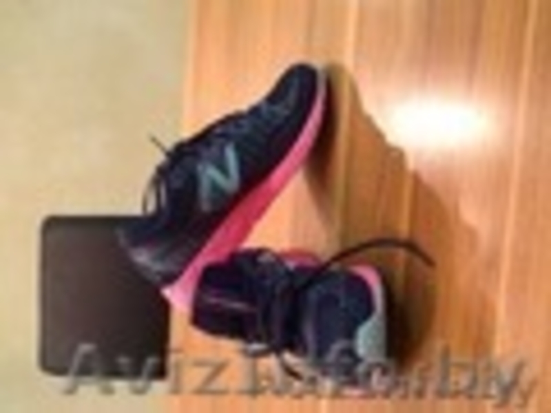 Кроссовки женские - Изображение #2, Объявление #1382172