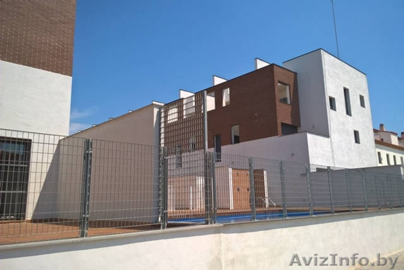 Новые таунхаусы на побережье под Барселоной - Изображение #6, Объявление #1471701